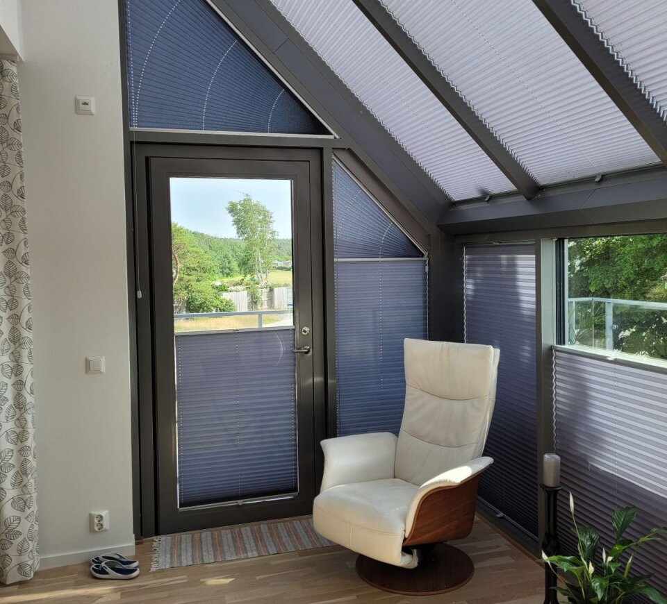 plisségardin i villa